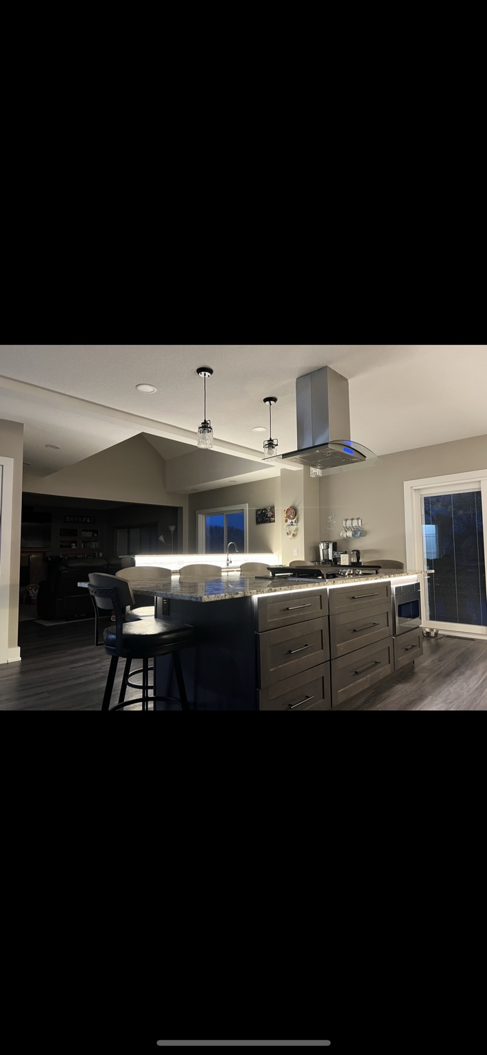 Recessed and pendant lighting project