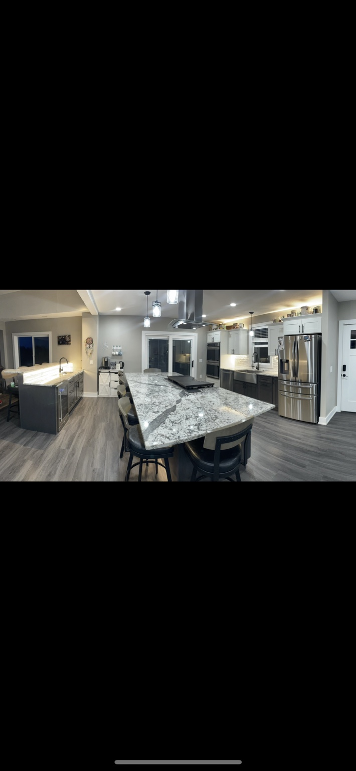 Kitchen lighting installation